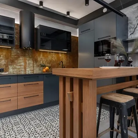 Trendy Downtown For 4 Guests By Renters Διαμέρισμα *